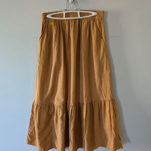 Elegant Tan Skirt